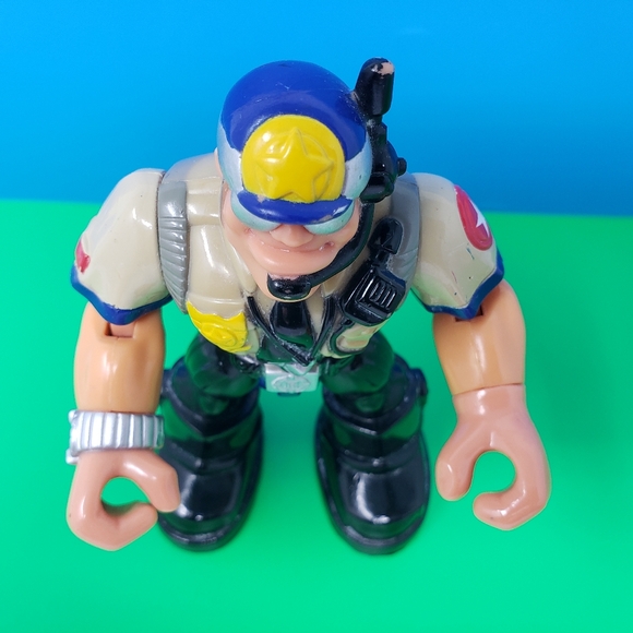 Mattel Rescue Heroes Night Patrol Captain Cuffs Police Toy Figure - Picture 11 of 16